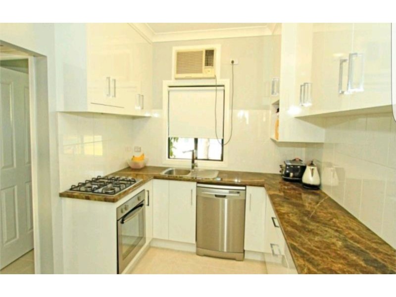 36 Foreman, West Rockhampton QLD 4700